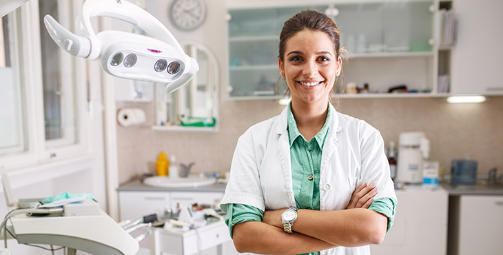 Livro caixa para dentistas: como funciona?